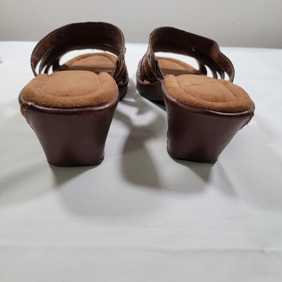 Womens Croft And Barrow Leather Wedge Heel Sandals Size 8.5 M - Picture 8 of 11